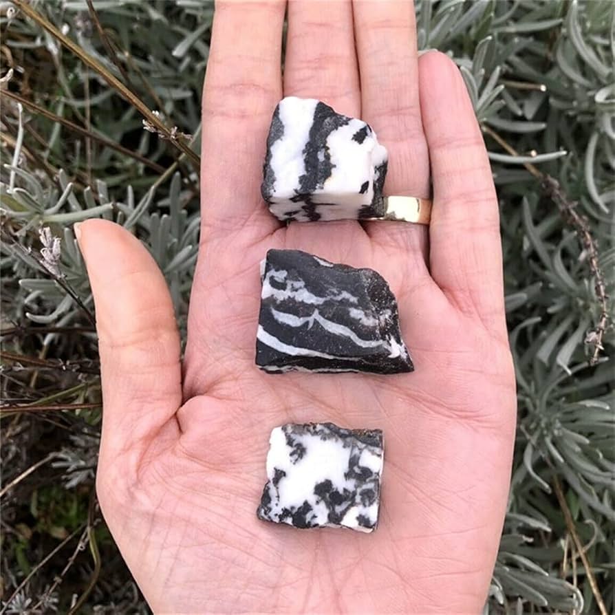 Amazon.co.jp: 天然水晶の原石 クリスタル原石天然宝石黒白